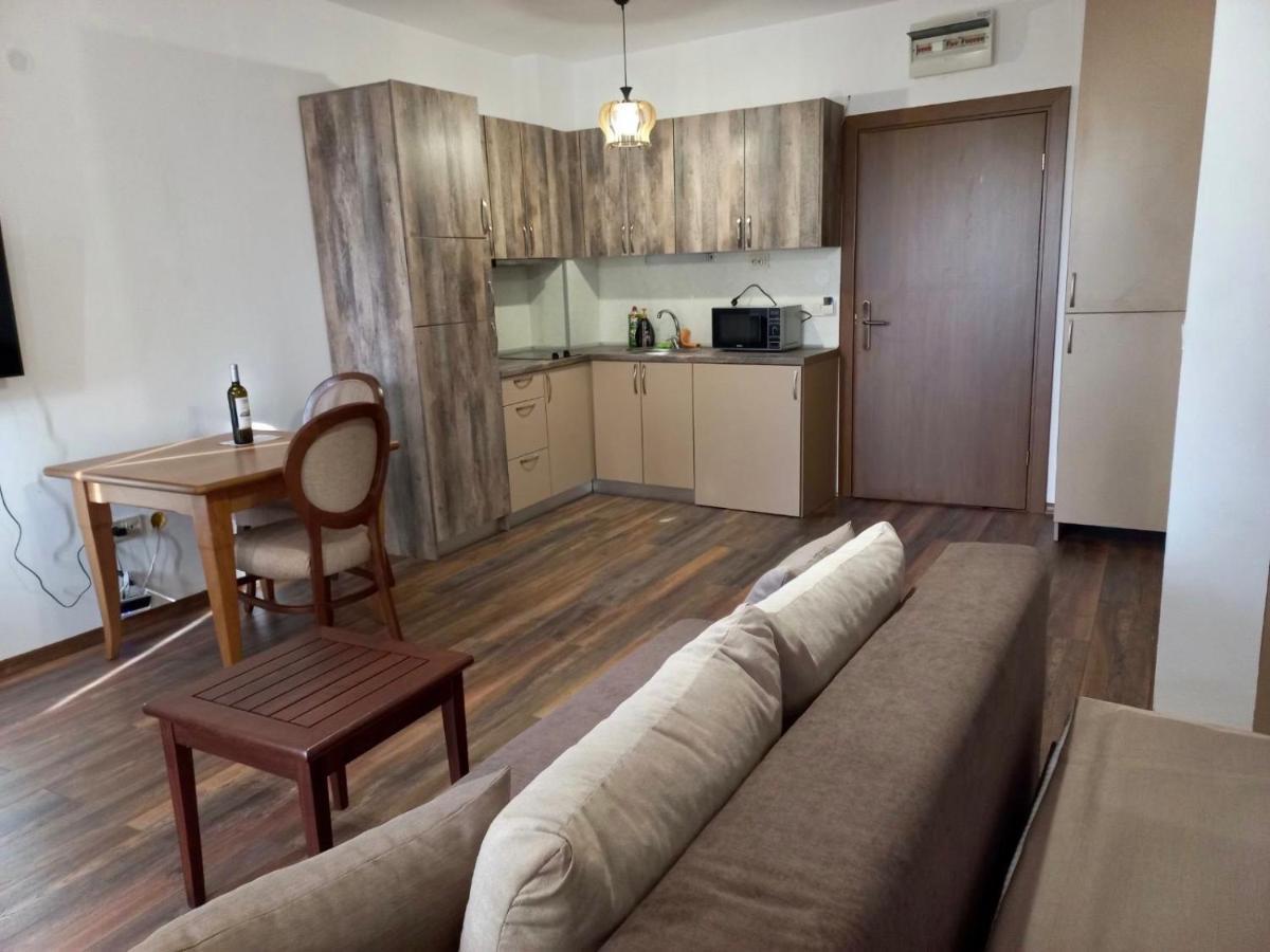 Pirin Golf Hotel Private Studios - Sani, Bansko Razlog Exterior photo